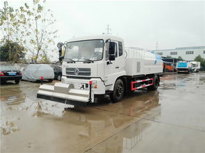 固原地區(qū)5噸吸塵車促銷價解析 掃路車選購指南