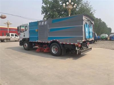 懷柔區(qū)東風(fēng)途逸清掃車采購指南 如何找到性價比高的環(huán)衛(wèi)車供應(yīng)商